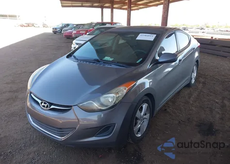 2013 Hyundai Elantra Gls z USA, uszkodzony, nr VIN 5NPDH4AE5DH354987